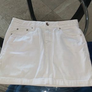 FOREVER 21 mini skirt
